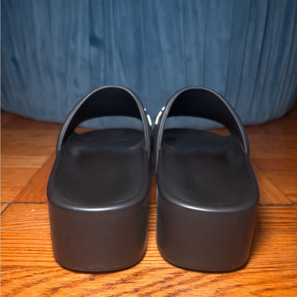 Givenchy Platform Logo Slides - image 2